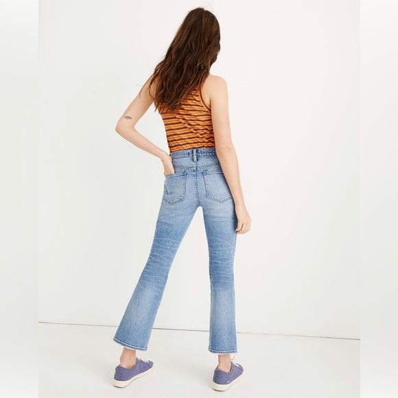 Madewell Cali Demi-Boot Jeans in Dory Wash: Comfort Stretch Edition, size 25 - Picture 4 of 9